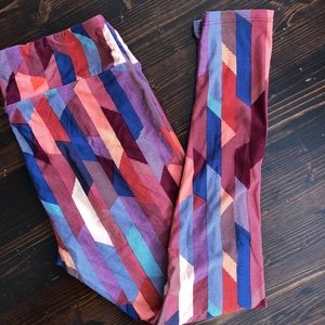 Geometric Lularoe Leggings - Tall & Curvy